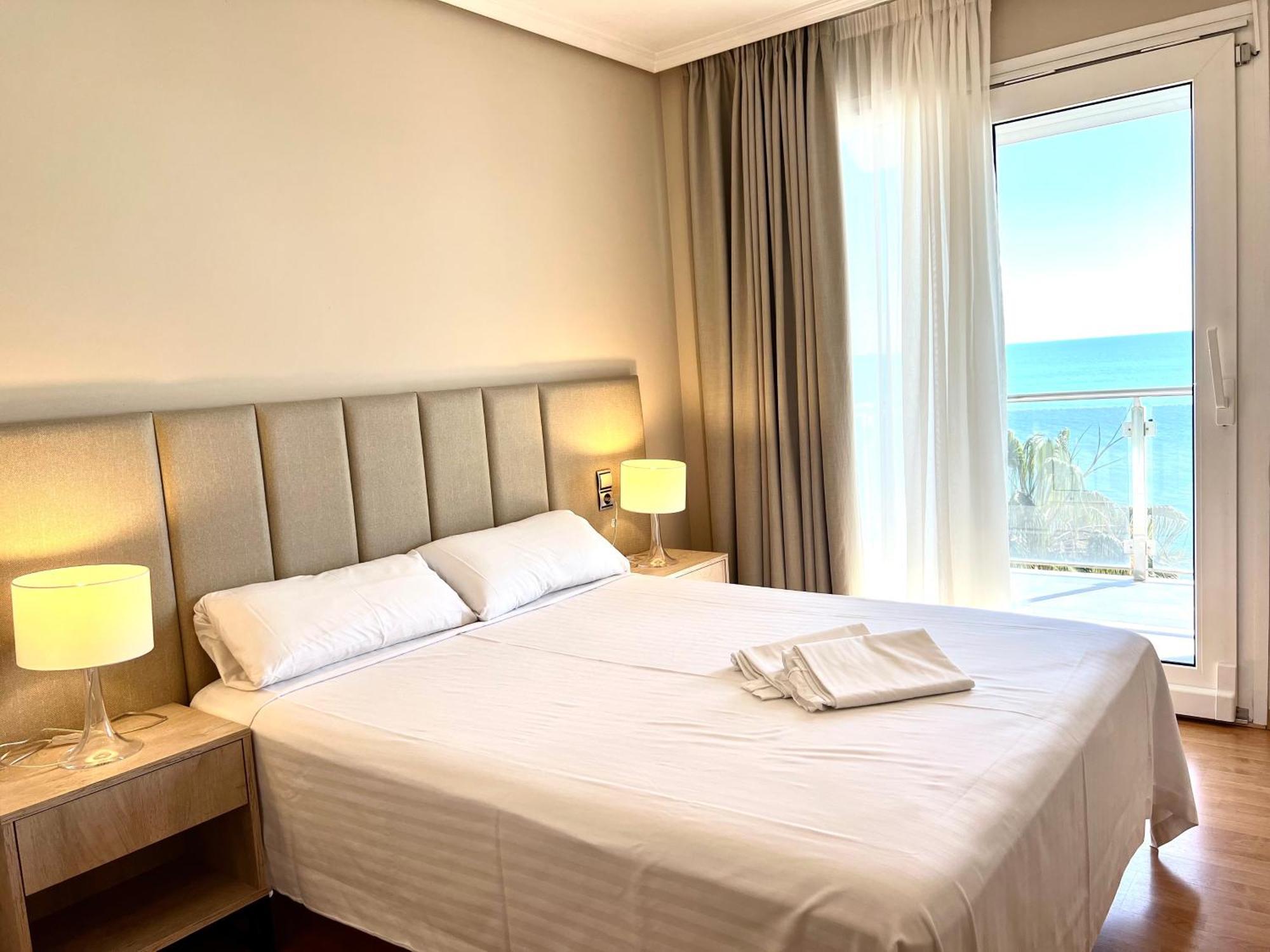 Apartamentos Las Palmas VII Family Only Salou Eksteriør billede