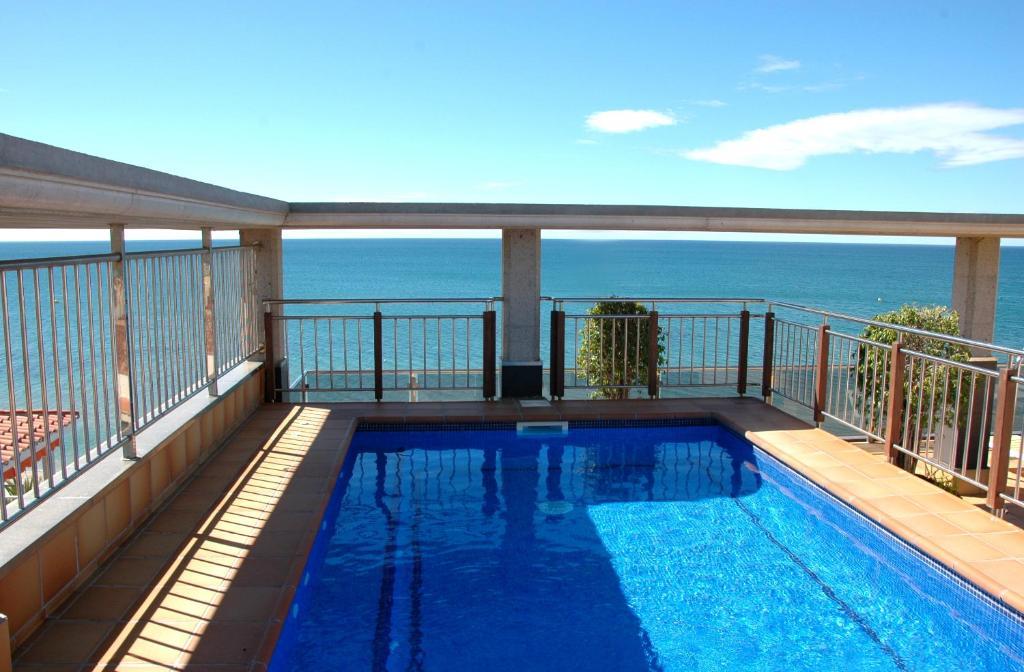 Apartamentos Las Palmas VII Family Only Salou Eksteriør billede