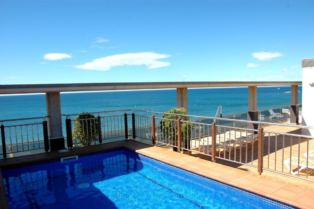 Apartamentos Las Palmas VII Family Only Salou Eksteriør billede