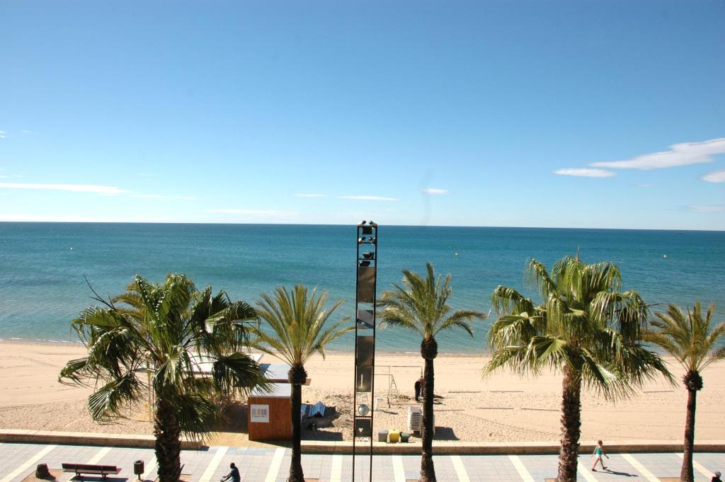 Apartamentos Las Palmas VII Family Only Salou Eksteriør billede