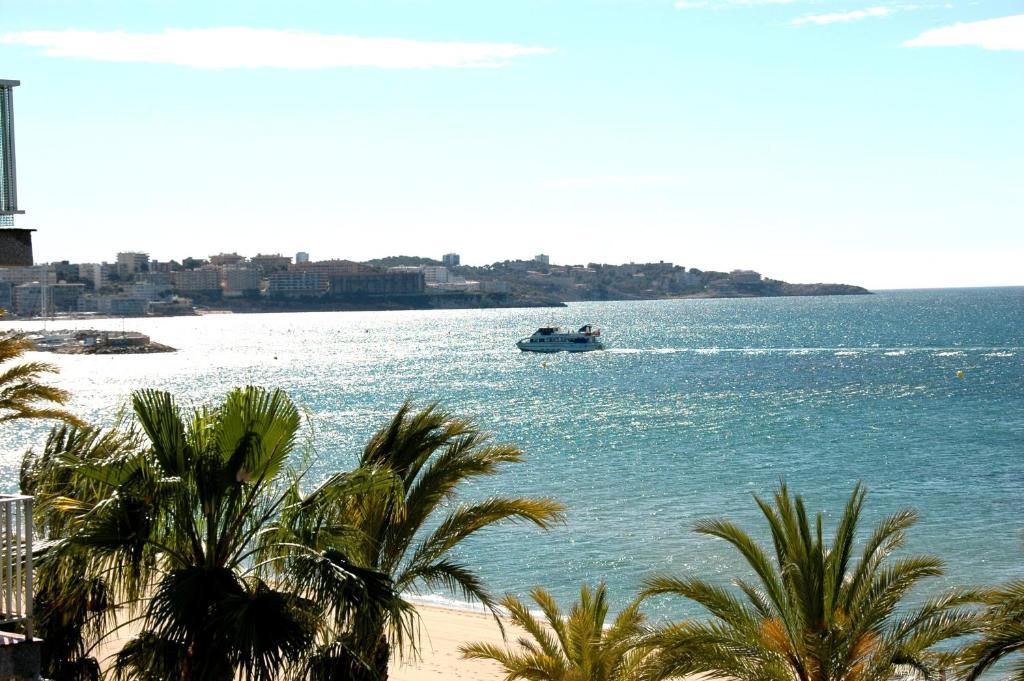Apartamentos Las Palmas VII Family Only Salou Eksteriør billede